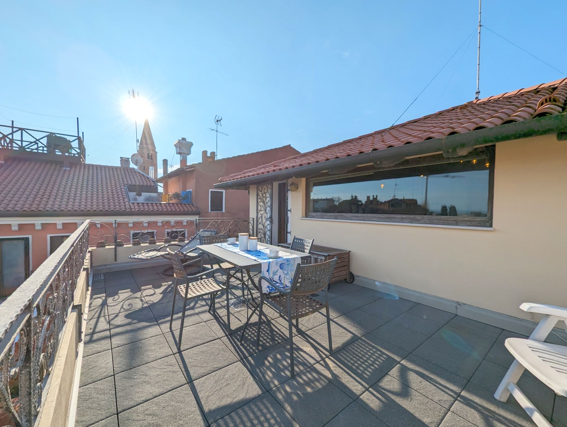 Penthouse in the historic center of Caorle