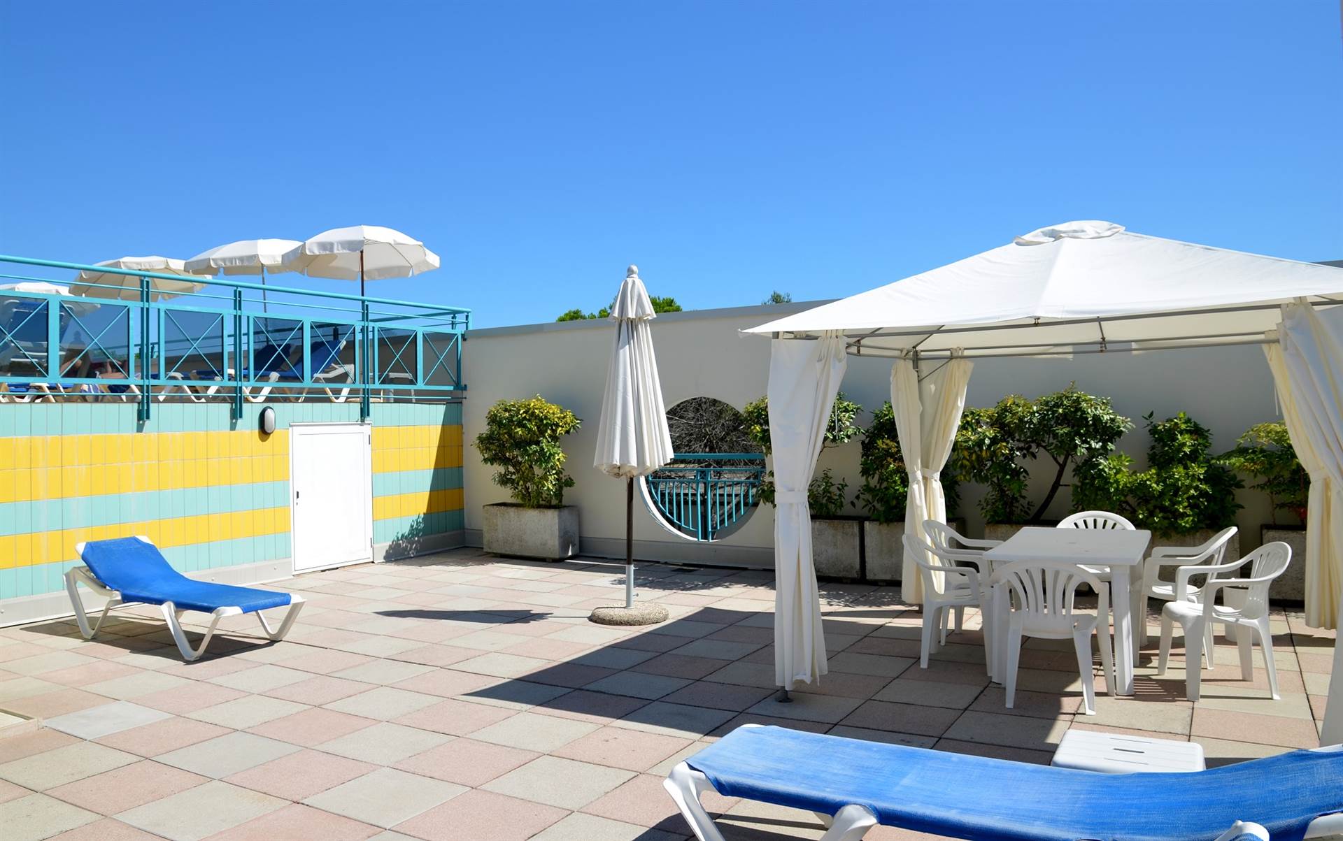 Residence Pinewood 2