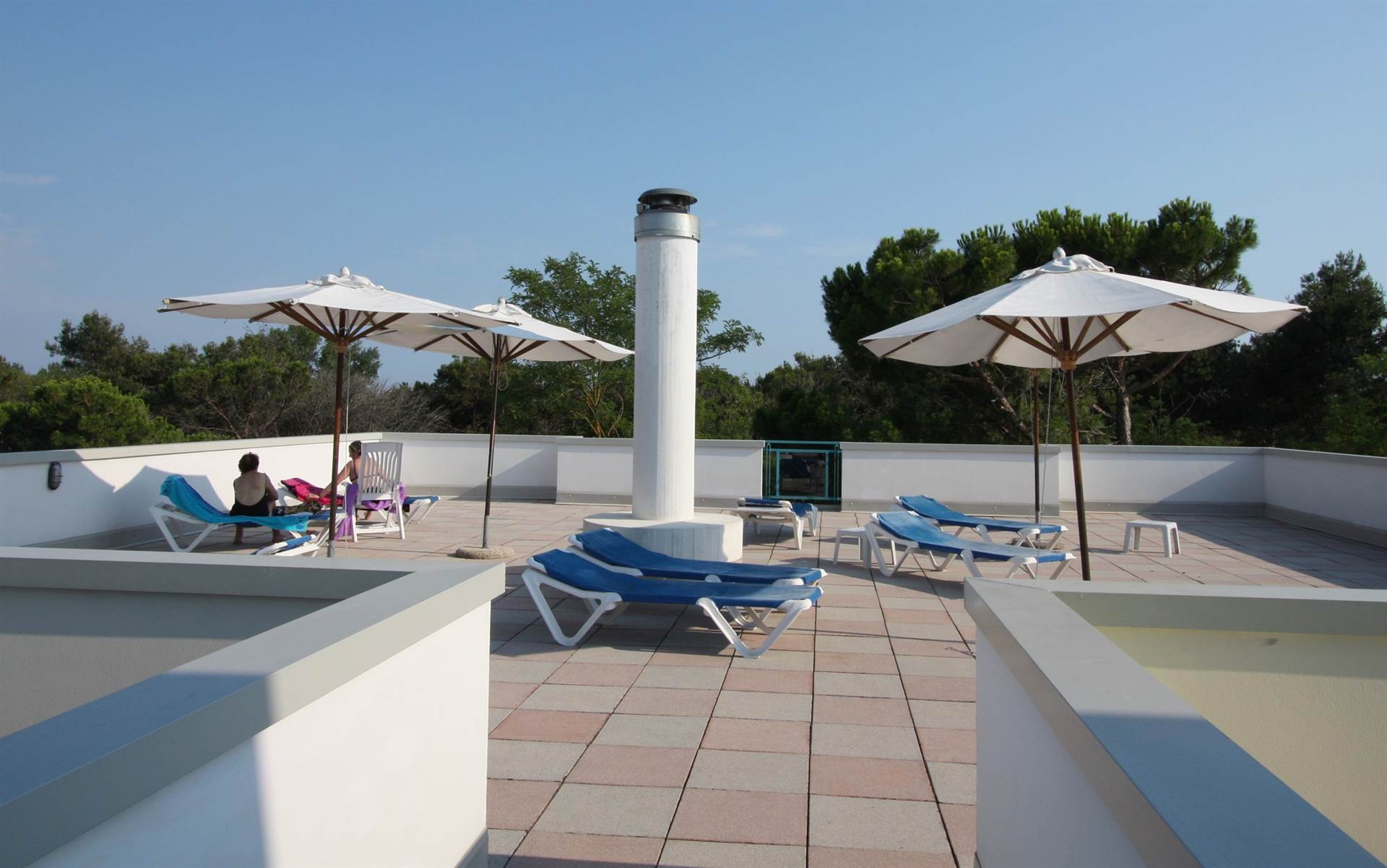 Residence Pinewood 2