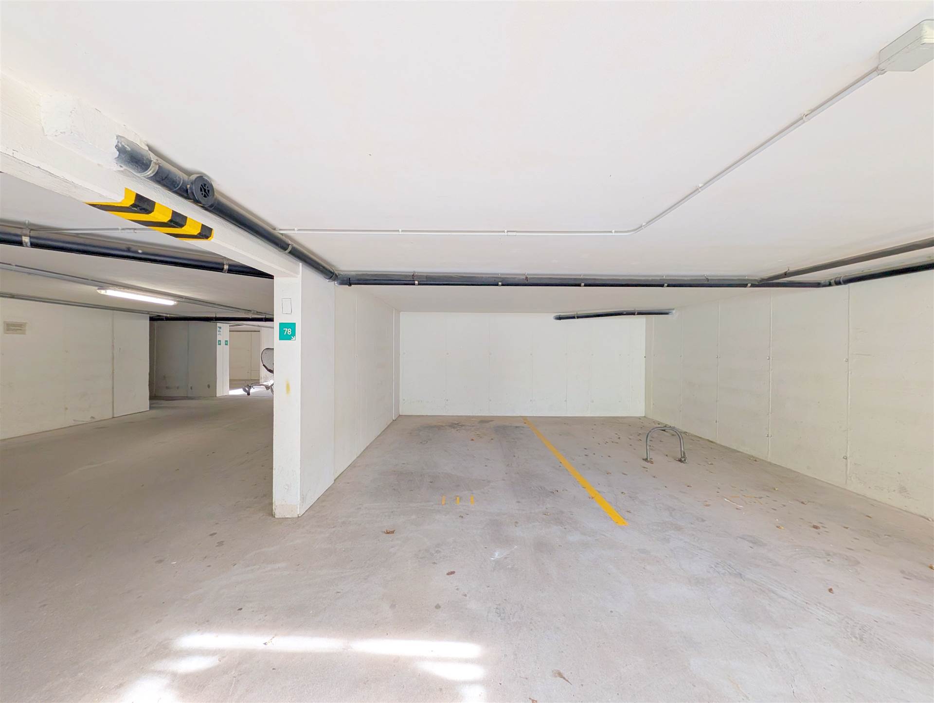 Residence Pinewood 1