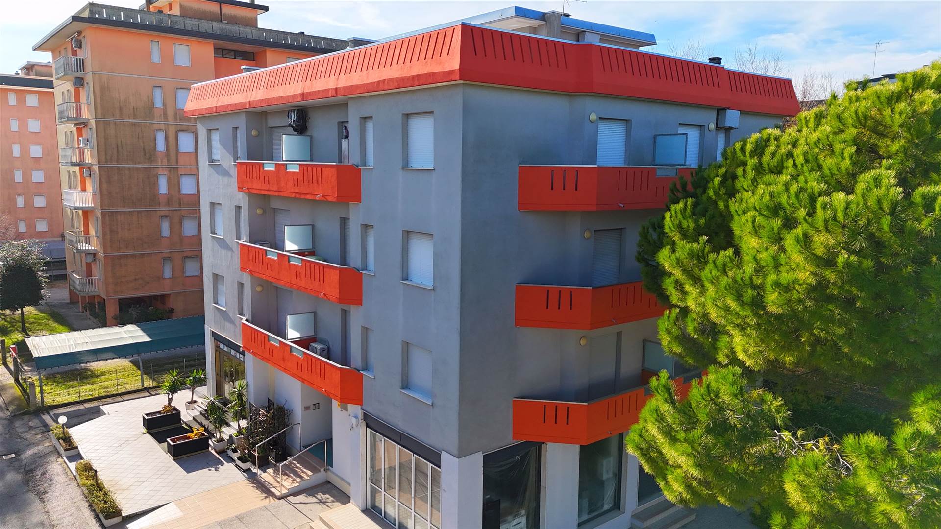 Condominio Esperia