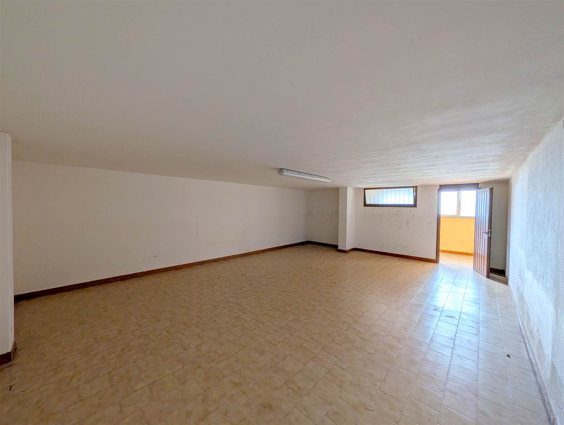 Condominio Calypso - Magazzini