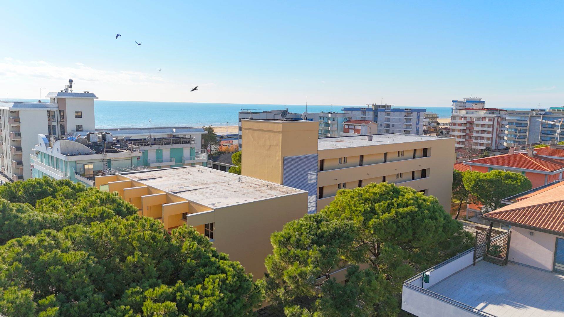 Condominio Calypso - Magazzini