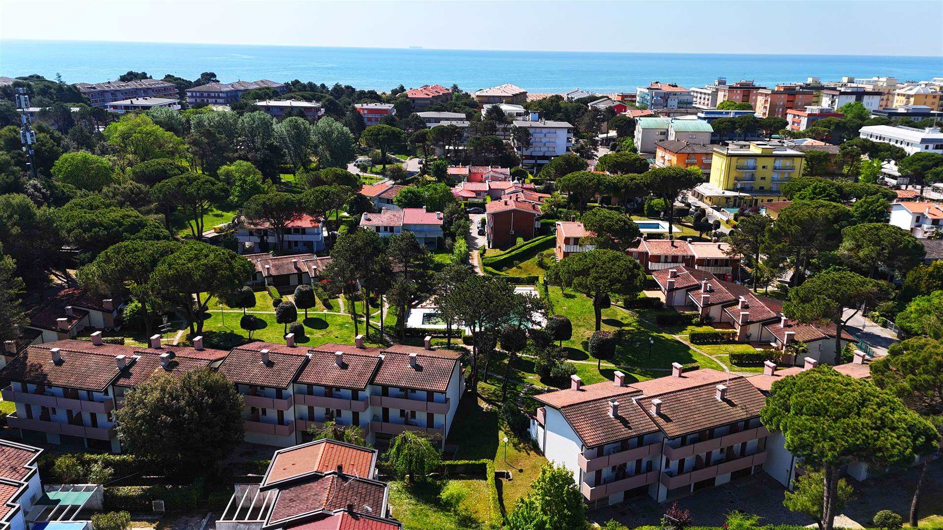 Villaggio Club dei Pini 2